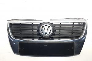 Grila bara fata centrala cu sigla, VW Passat Variant (3C5) (id:504463) din dezmembrari