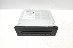 Magazie CD, cod 3C0035110, VW Passat Variant (3C5) (id:569826) din dezmembrari