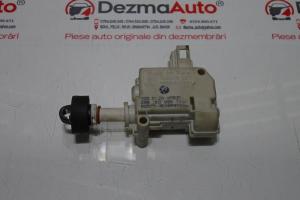 Motoras deschidere capota spate 3B0959782A, Audi A6 (4F2, C6) (id:295823) din dezmembrari