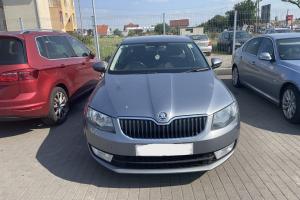 Dezmembrez piese caroserie, motor, cutie viteze, suspensie Skoda Octavia 3 (5E3) 1.6 TDI 2014, CLH din dezmembrari