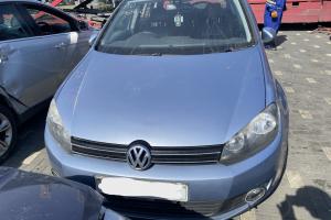 Dezmembrez piese caroserie, motor, cutie viteze, suspensie VW Golf 6 (5K1) 1.6 TDI 2009, CAYC din dezmembrari