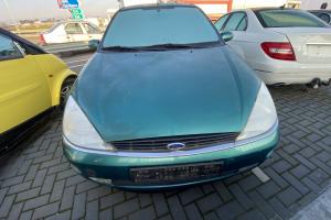 Dezmembrez piese caroserie, motor, cutie viteze, suspensie Ford Focus 1 Sedan 1.6 benz 2000, FYDA din dezmembrari