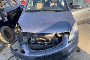 Dezmembrez piese caroserie, motor, cutie viteze, suspensie Opel Zafira B (A05) 1.9 CDTI 2006, Z19DTH din dezmembrari