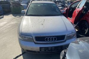 Dezmembrez piese caroserie, motor, cutie viteze, suspensie Audi A4 Avant (8D5, B5) 1.9 TDI 2000, AJM din dezmembrari