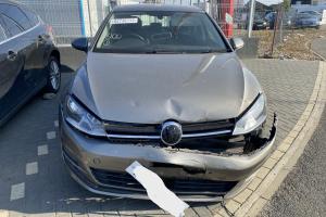 Dezmembrez piese caroserie, motor, cutie viteze, suspensie VW Golf 7 (5G) 1.6 TDI 2015, CLHA din dezmembrari