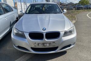 Dezmembrez Bmw 3 (E90) facelift 2.0 diesel 2010, N47D20C din dezmembrari