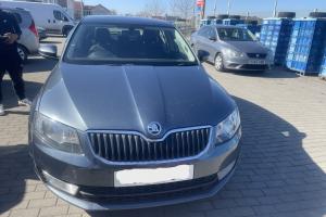 Dezmembrez piese caroserie, motor, cutie viteze, suspensie Skoda Octavia 3 (5E3) 1.6 TDI, CLH din dezmembrari