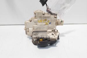 Broasca usa dreapta fata, Audi A6 (4F2, C6) vol pe stanga (id:699640) din dezmembrari