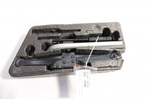 Cric cu cheie si spuma, cod 5Q0011031B, Skoda Octavia 3 (5E3) (idi:712768) din dezmembrari