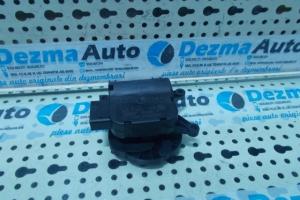 Motoras aeroterma bord Audi A4 (B7) cod 8E2820511C din dezmembrari