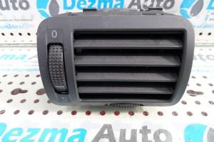 Grila aer bord dreapta, 3B0819704, Vw Passat Variant (3B6) din dezmembrari