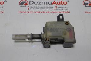 Motoras deschidere capota spate 3B5827061C, Vw Passat (3B3) (id:292299) din dezmembrari