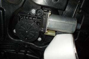 Motoras macara Ford Fusion (JU) 2002-In prezent din dezmembrari