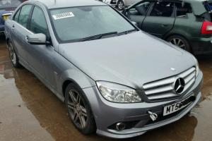 Vindem piese de motor Mercedes C(W204) 2.2cdi din dezmembrari