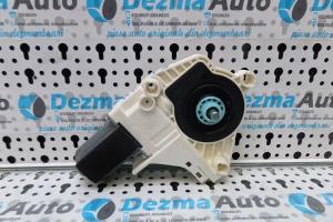 Motoras macara usa dreapta fata 8K0959802A, Audi A4 Avant, 2007-2013 din dezmembrari