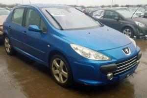 Vindem piese de caroserie Peugeot 307 (3A/C) 1.6 Benz NFU din dezmembrari