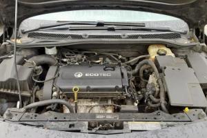 Vindem piese de suspensie Opel Astra J 1.6 benz, A16XER din dezmembrari