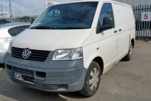 Vindem piese de caroserie Vw Transporter 5 (7HB, 7HJ) 1.9 tdi din dezmembrari