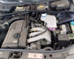Dezmembrez piese caroserie, motor, cutie viteze, suspensie Audi A4 (8D2, B5) 1.8 benz 1995, ADR