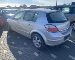 Dezmembrez piese caroserie, motor, cutie viteze, suspensie Opel Astra H 1.4 benz 2005, Z14XEP