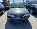Dezmembrez piese caroserie, motor, cutie viteze, suspensie Opel Vectra B Combi (31) 1.6 benz 2001, Z16XE