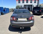 Dezmembrez piese caroserie, motor, cutie viteze, suspensie Volkswagen Jetta 3 (1K2) 1.4 TSI, CAXA