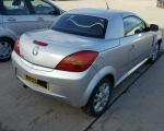 Vindem piese de caroserie Opel Tigra Twin-top 1.3cdti