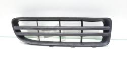 Grila bara fata dreapta, cod 1U0807368C, Skoda Octavia 1 (1U2) (id:464778)