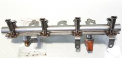 Rampa injectoare cu senzor, cod 06J133317M, Audi A4 Avant (8K5, B8), 1.8 TFSI, CDHA (id:489832)