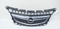 Grila bara fata centrala cu sigla, cod GM13266577, Opel Astra J Sedan (idi:664652)