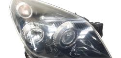 Far dreapta cu lupa si xenon, Opel Astra H, facelift, vol pe st (idi:489349)
