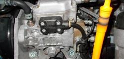 Pompa injectie Seat Toledo 2, 1.9tdi, 038130107D