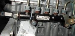 Rampa injector Peugeot 407, 1.6hdi, 9654592680
