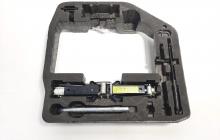 Cric cu spuma si cheie, cod 8T0012109A, Audi A4 (8K) (idi:468238)