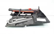 Spuma cu cric si cheie, Mercedes Clasa C (W203) (id:565514)