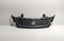 Grila bara fata centrala sus cu sigla, cod 6JA853668, Seat Toledo 4 (KG3) (id:704404)