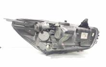 Far stanga, Renault Clio 4 vol pe dreapta (id:706433)