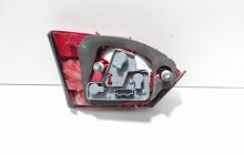 Stop dreapta capota spate, Vw Jetta 4 (6Z) (id:707749)