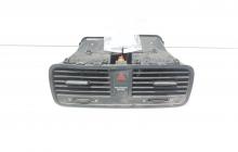Grila aer bord centrala cu buton avarii, cod 5L0820951, Skoda Yeti (5L) (id:707977)