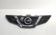 Grila bara fata centrala sus cu sigla, cod 62310-4EA1D, Nissan Qashqai (2) (id:722800)