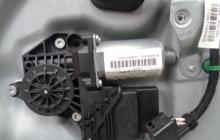 Macara cu motoras dreapta spate 1T0839730Q, 5K0959704A, Vw Touran (1T3) (id:204380)