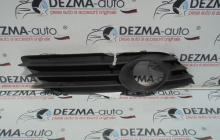 Grila proiector dreapta, GM13126026, Opel Astra H combi