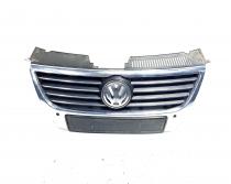 Grila centrala bara fata cu sigla si loc de senzori, VW Passat Variant (3C5) (id:526924)