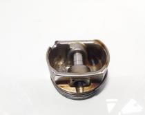 Piston, VW Golf 5 (1K1), 2.0 TFSI, BWA (id:648643)