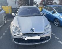 Dezmembrez piese caroserie, motor, cutie viteze, suspensie Renault Laguna 3 Combi 2.0 DCI 2008, M9R742