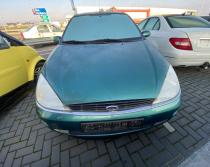 Dezmembrez piese caroserie, motor, cutie viteze, suspensie Ford Focus 1 Sedan 1.6 benz 2000, FYDA
