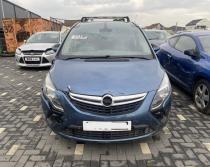 Dezmembrez piese caroserie, motor, cutie viteze, suspensie Opel Zafira C 2.0 CDTI 2014, A20DTH
