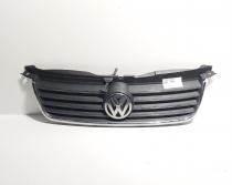 Grila bara fata centrala cu sigla, cod 3B0853651L, Vw Passat Variant (3B6) (id:671588)