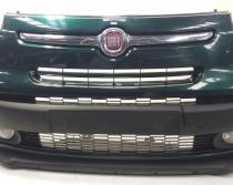 Bara fata cu sigla cu proiectoare si daylight, Fiat 500L (id:689746)