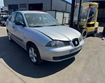 Dezmembrez piese caroserie, motor, cutie viteze, suspensie Seat Cordoba (6L2) 1.4 16V benz, BKY.